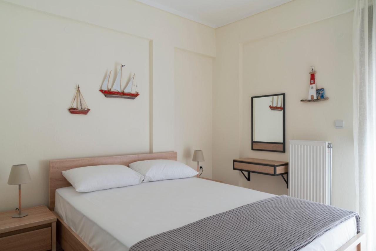 Alexandros Maisonettes & Apartments Nea Moudania Luaran gambar